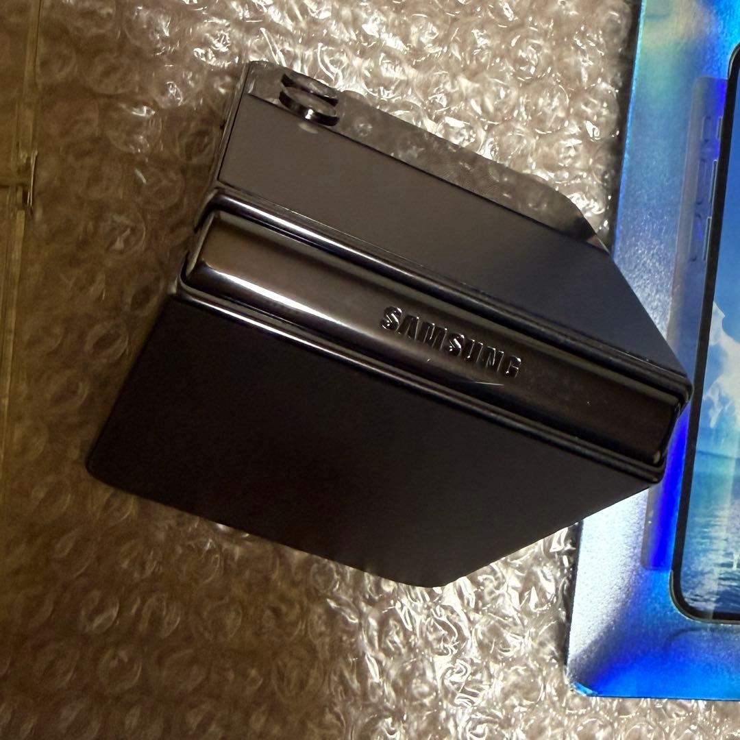 Samsung Galaxy Z Flip4 ブラック 256GB SIMフリー