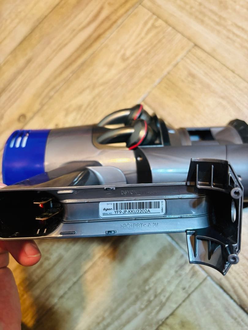 ダイソンV10 SV12モーター全モード動作品 フィルター交換済み即日発送★美品