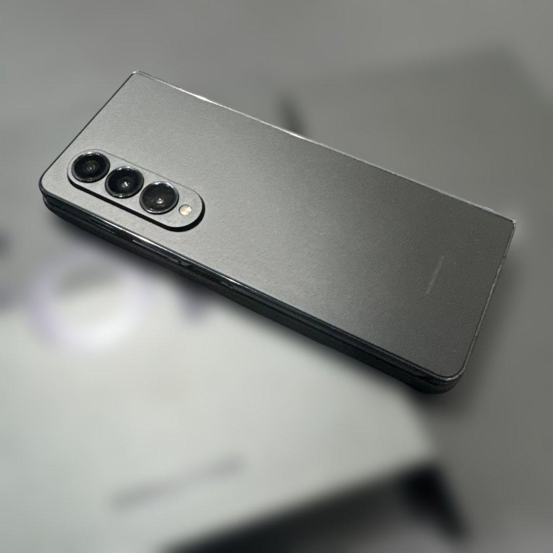 R*y様 【連休値引】SAMSUNG Galaxy Z Fold 4｜256gb