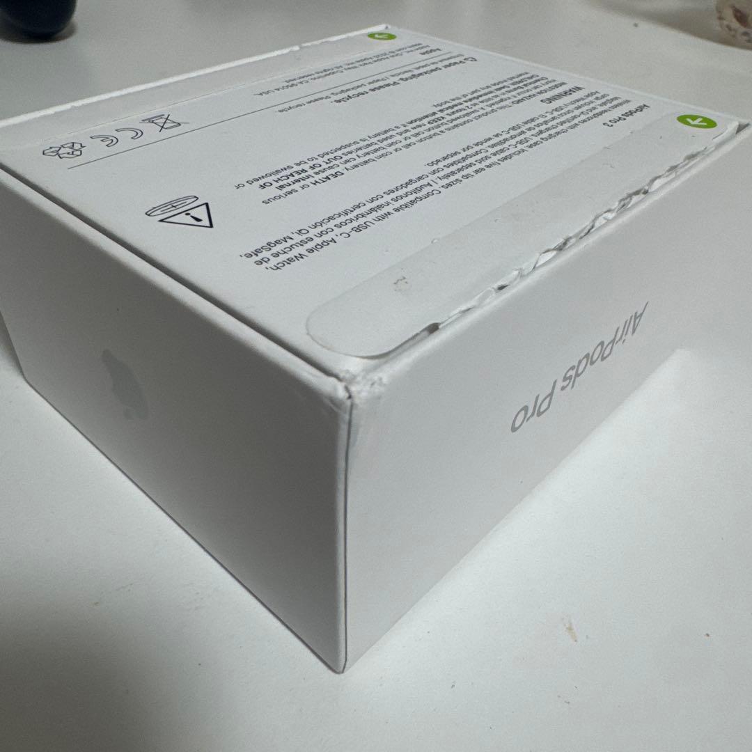 に*ん様 AirPods Pro3 新品未使用