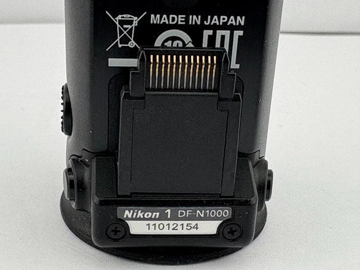 ★極上美品★ NIKON 1 V3 ボディ＋ビューファインダーDF-N1000