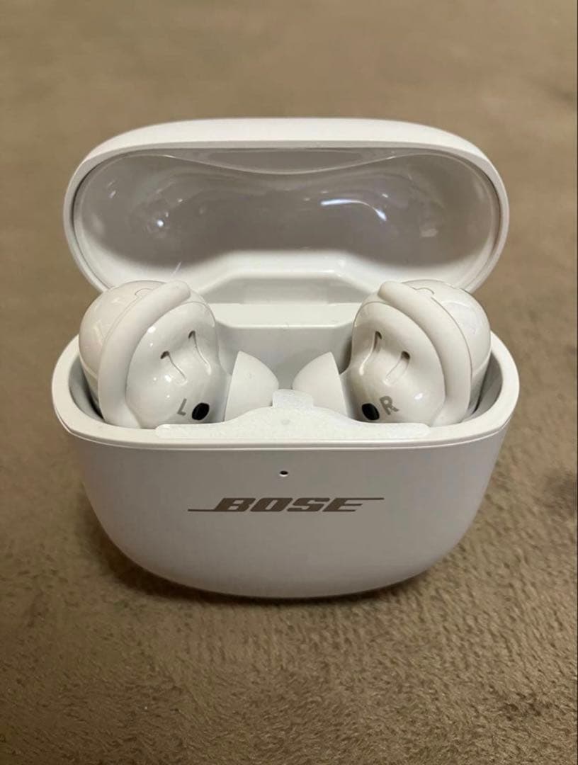 Bose QuietComfort Ultra Earbuds ホワイト