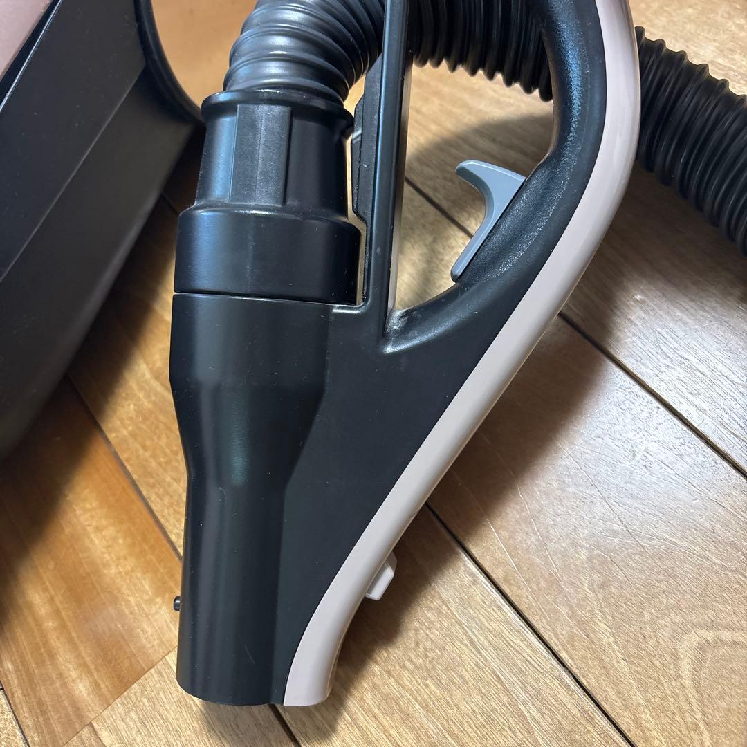 日立　かるパック　日本製　CV-PD700 紙パック掃除機　ジャンク品