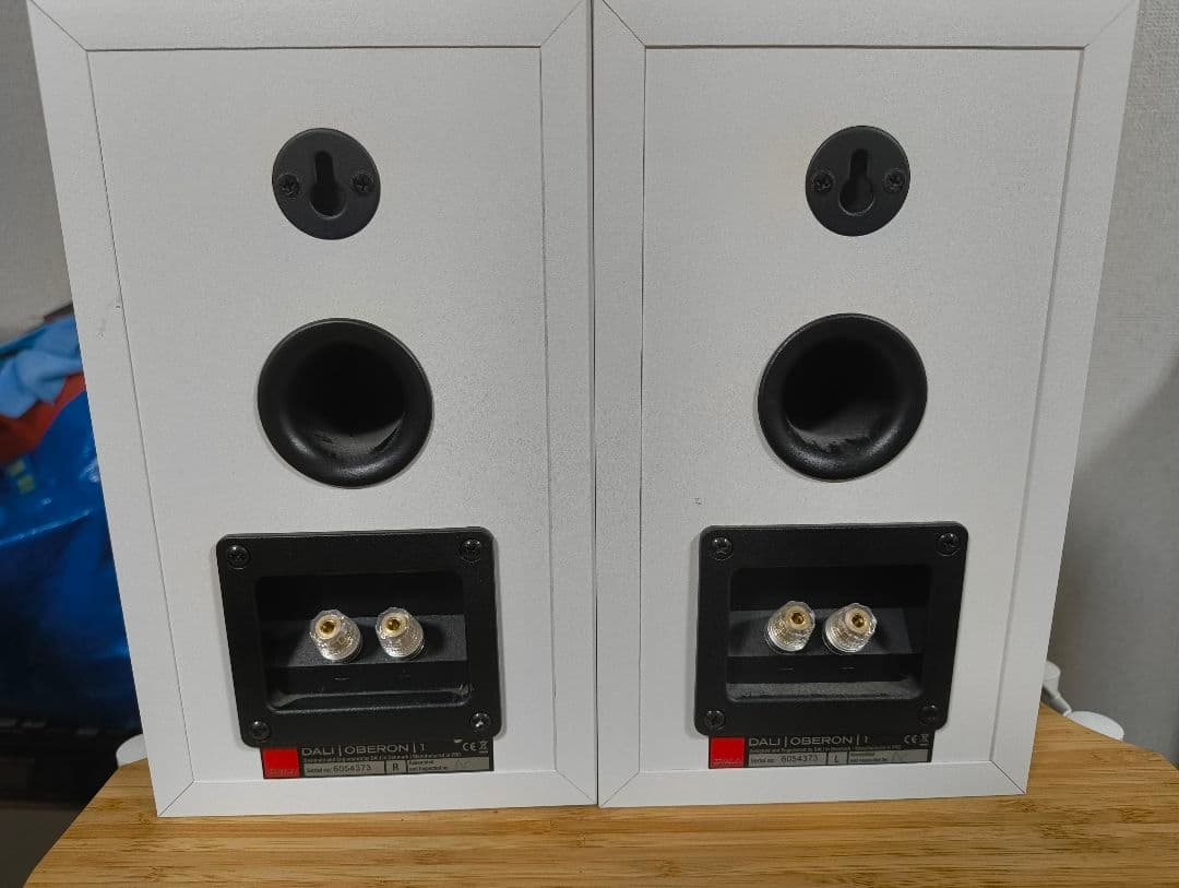 スピーカー・ウーファー DALI OBERON1