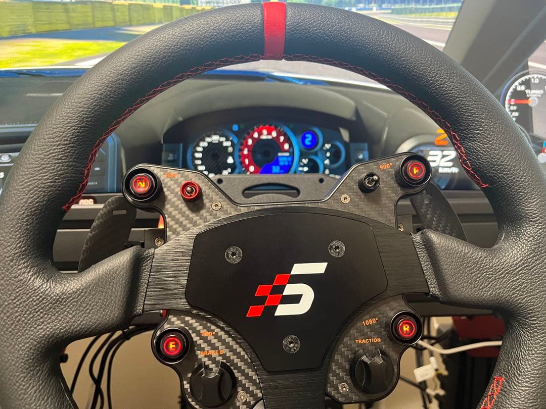 SIMAGIC GT1-SR ステアリングホイール（レザー）