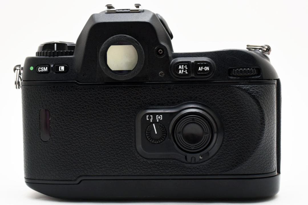 ニコン　Nikon F100 AF NIKKOR 35-70mm 3.3-4.5