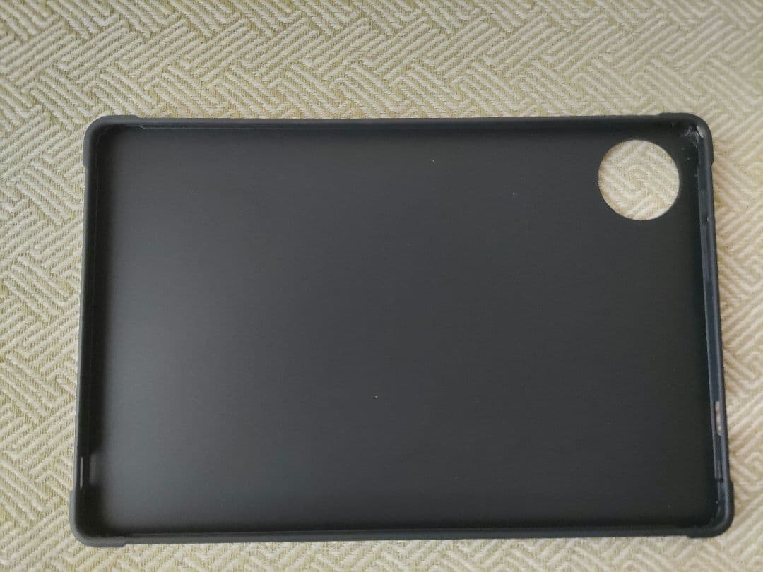 美品　AvidPad A90S Androidタブレット １１インチ、ケース付