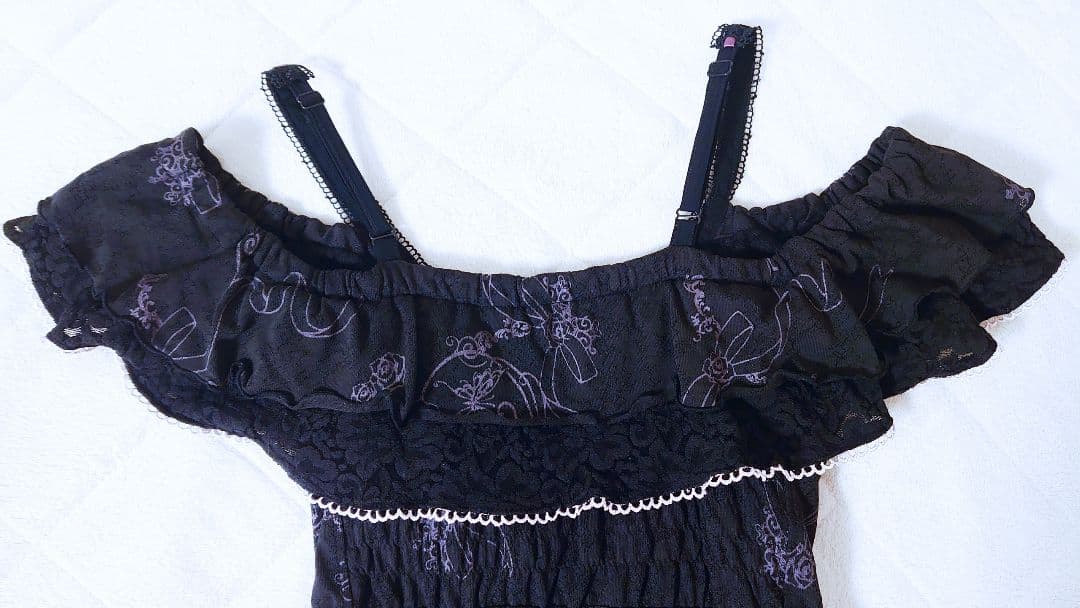 h.NAOTO 花柄オフショルダー膝丈ワンピース