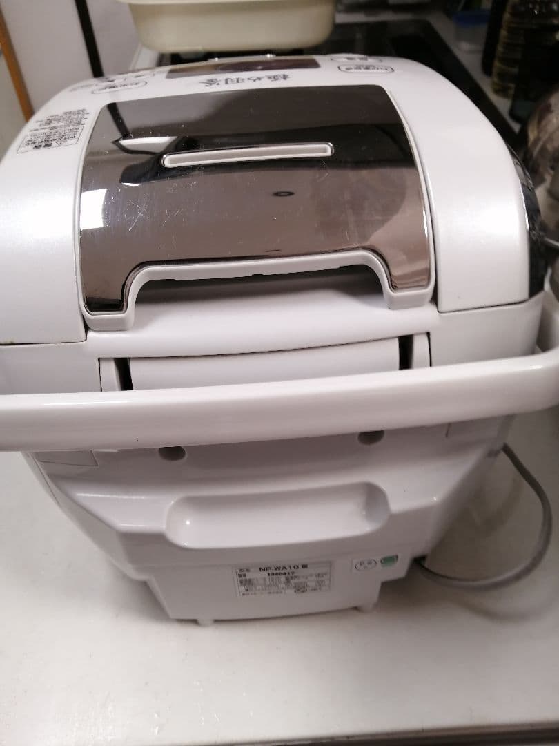 格安！象印極め羽釜炊飯器NP-WA10圧力IH炊飯ジャー南部鉄器1.0L炊き