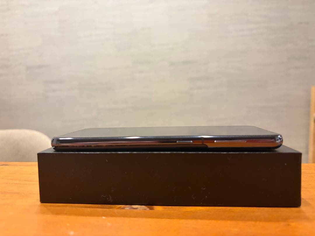 SAMSUNG　GalaxyS21　256GB