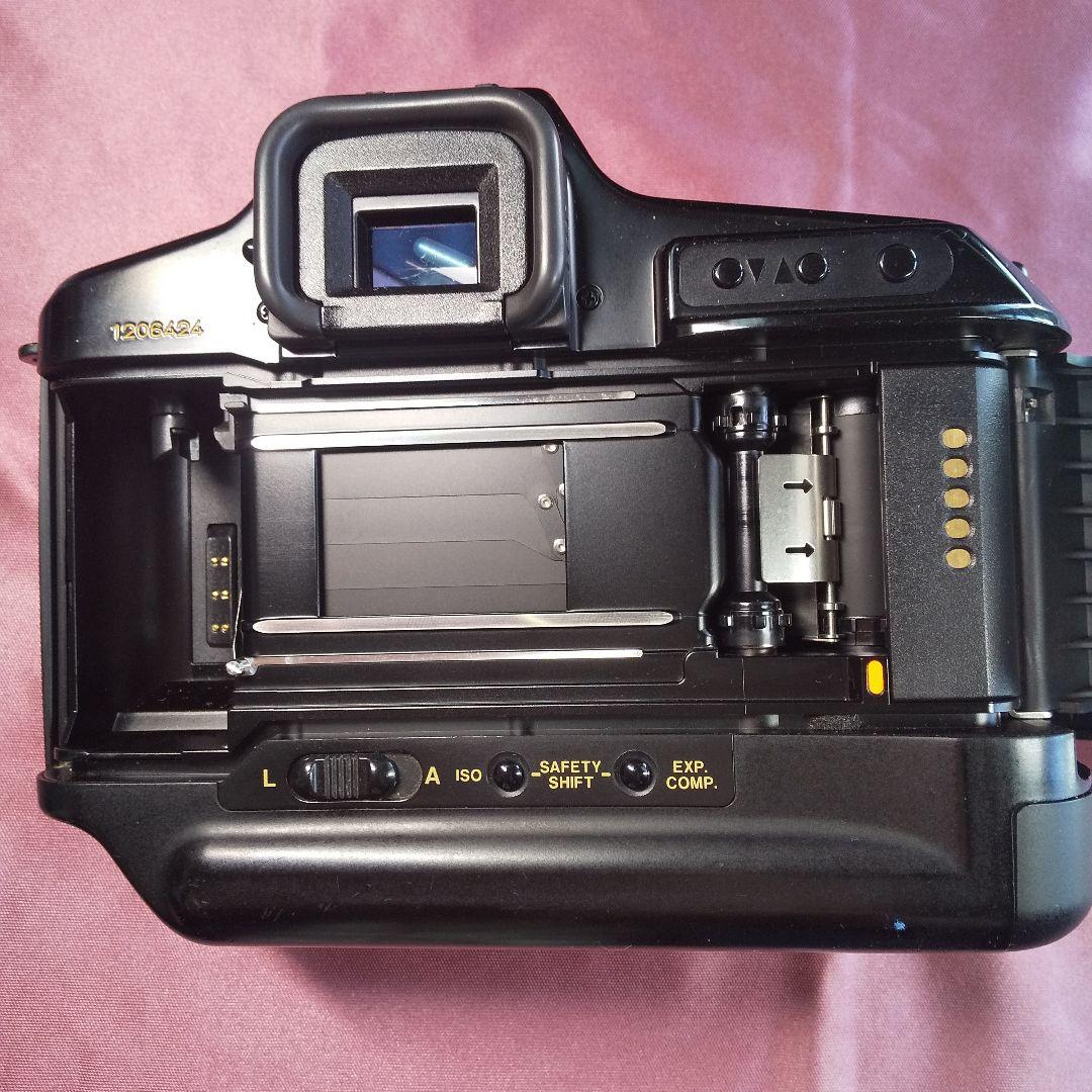 Canon T90  ズームレンズ付き