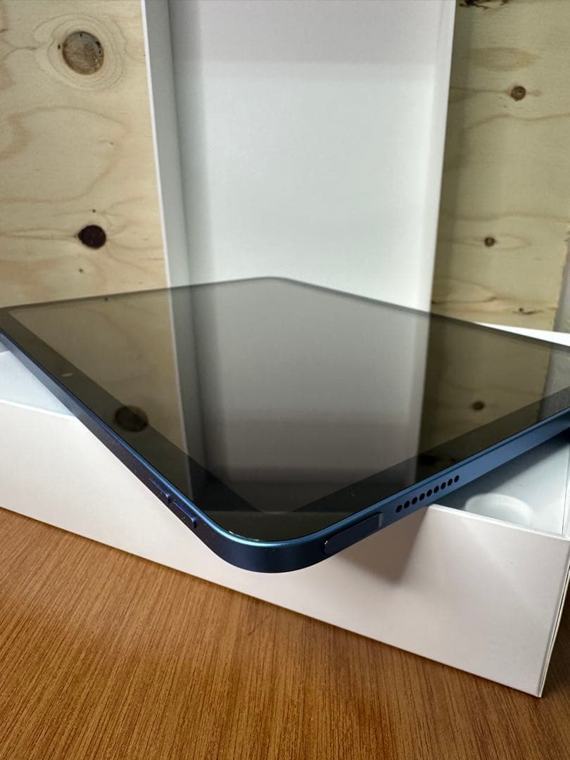 【補償あり極美品】iPad11インチ 128GB MD4A4J/A 5527X
