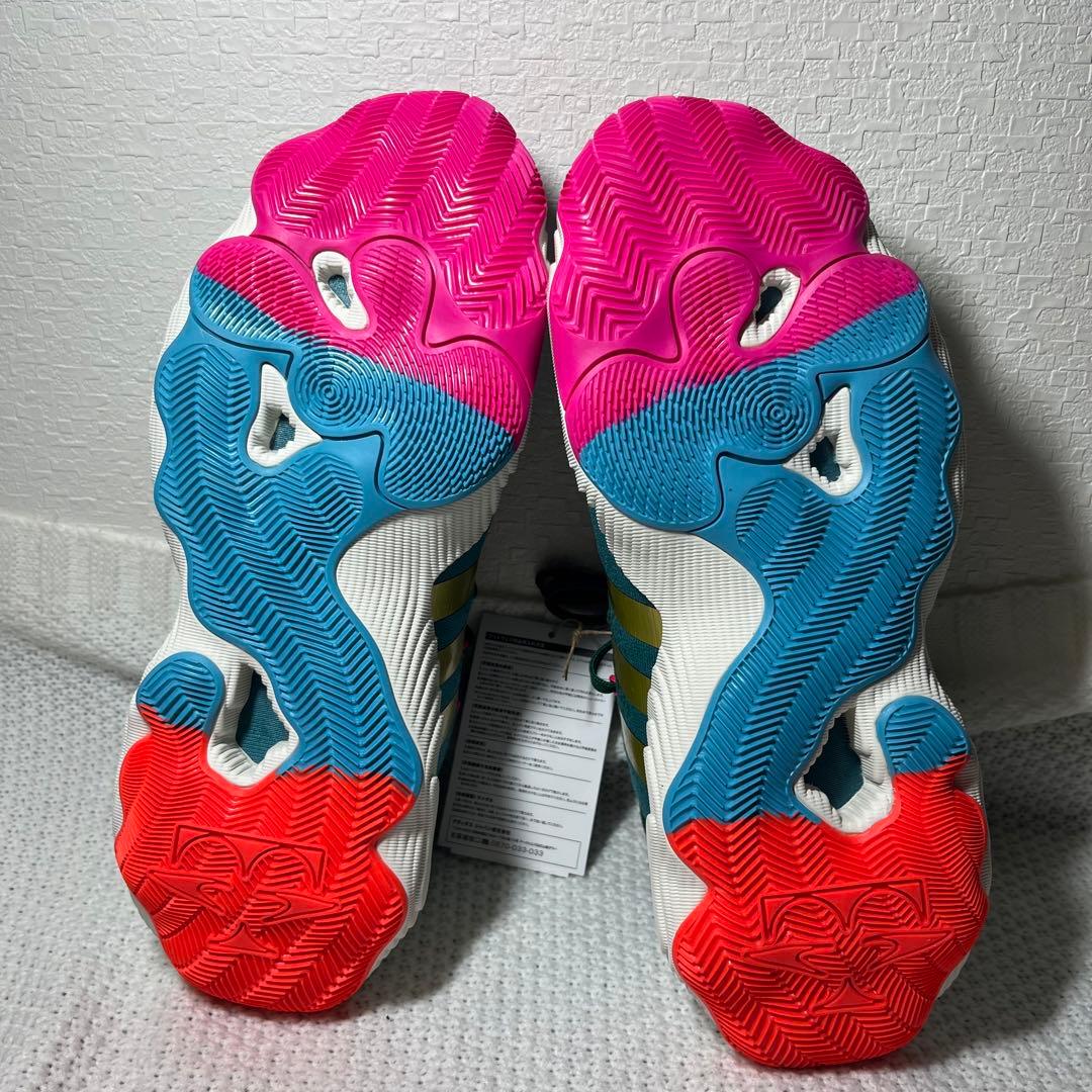 【新品未使用】アディダス トレイヤング3 Trae Young バスケ　バッシュ