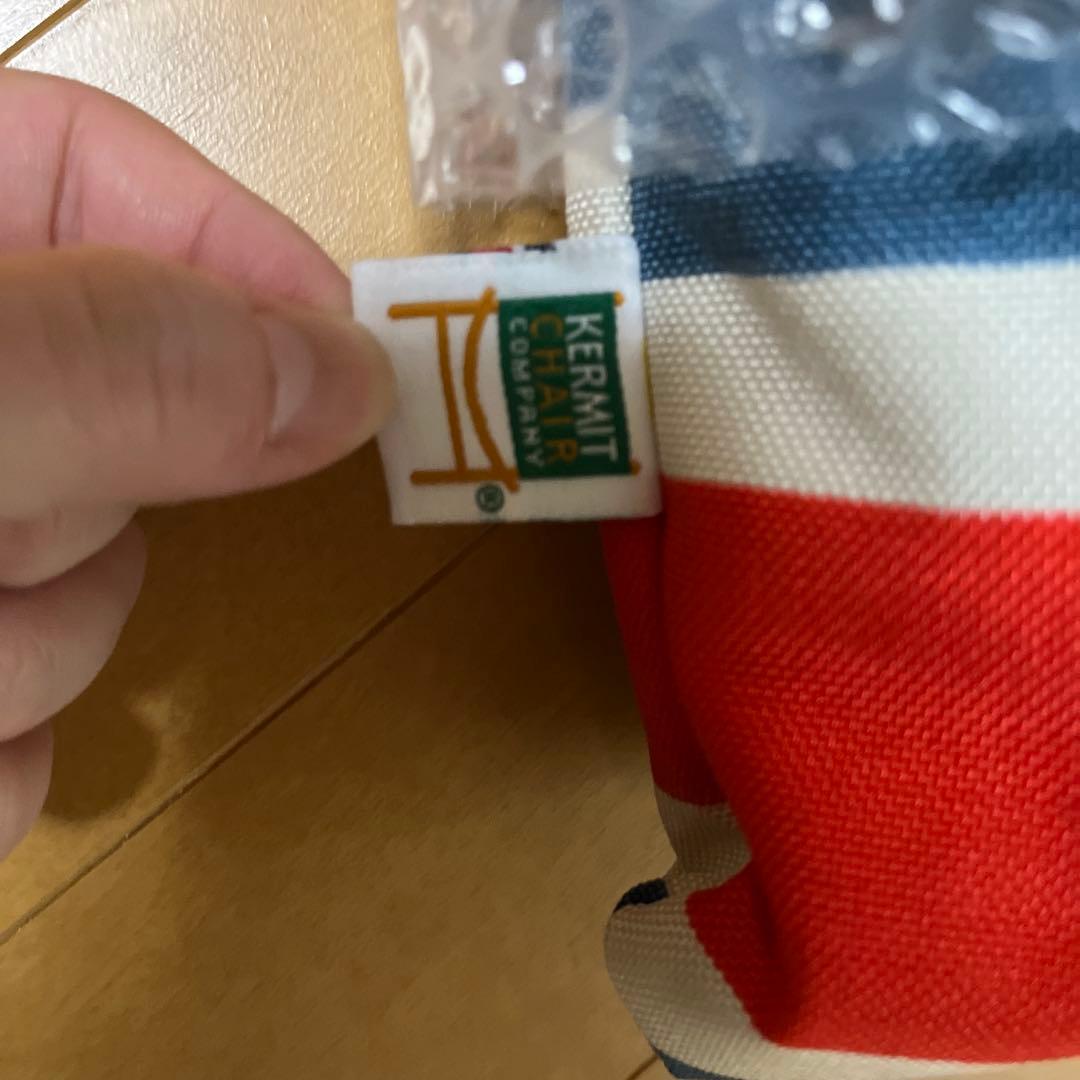 10月5日まで。Hermit Chair レトロストライプ