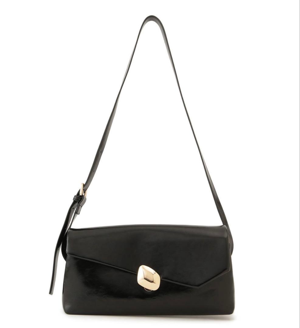 アダムエロペ ショルダーバッグ 新品未使用