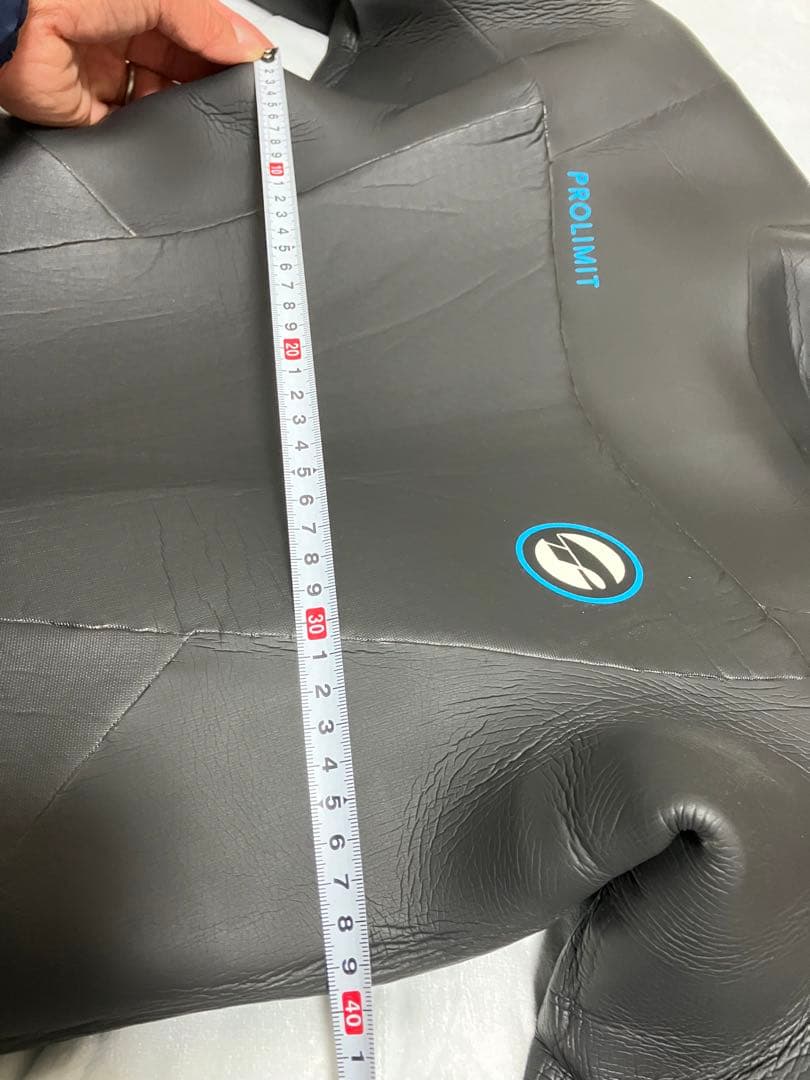 傷写真更新　PROLIMIT ウェットスーツ セミドライ52/Lサイズ　5mm