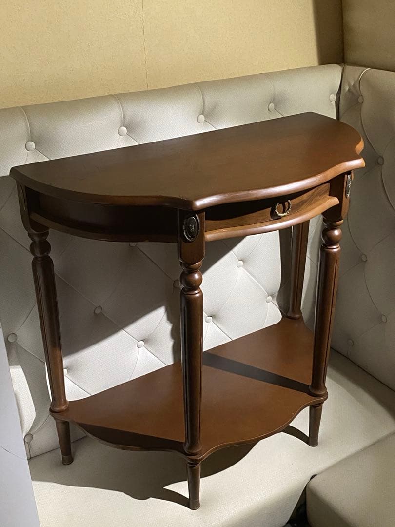 希少♦️花びら ハーフムーン コンソールテーブル♦️落ち着きある華やかなヴィンテージ
