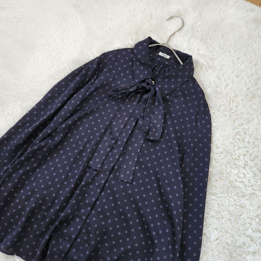 メル　美品✨IENA イエナ サテンドットタイ付ブラウス　ボウタイ　リボン