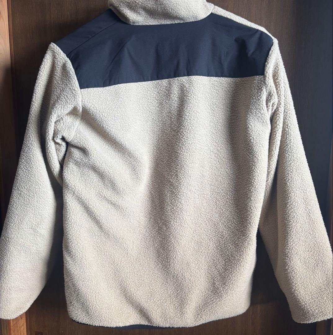 ボア　リバーシブルジャケット　ヨネックス