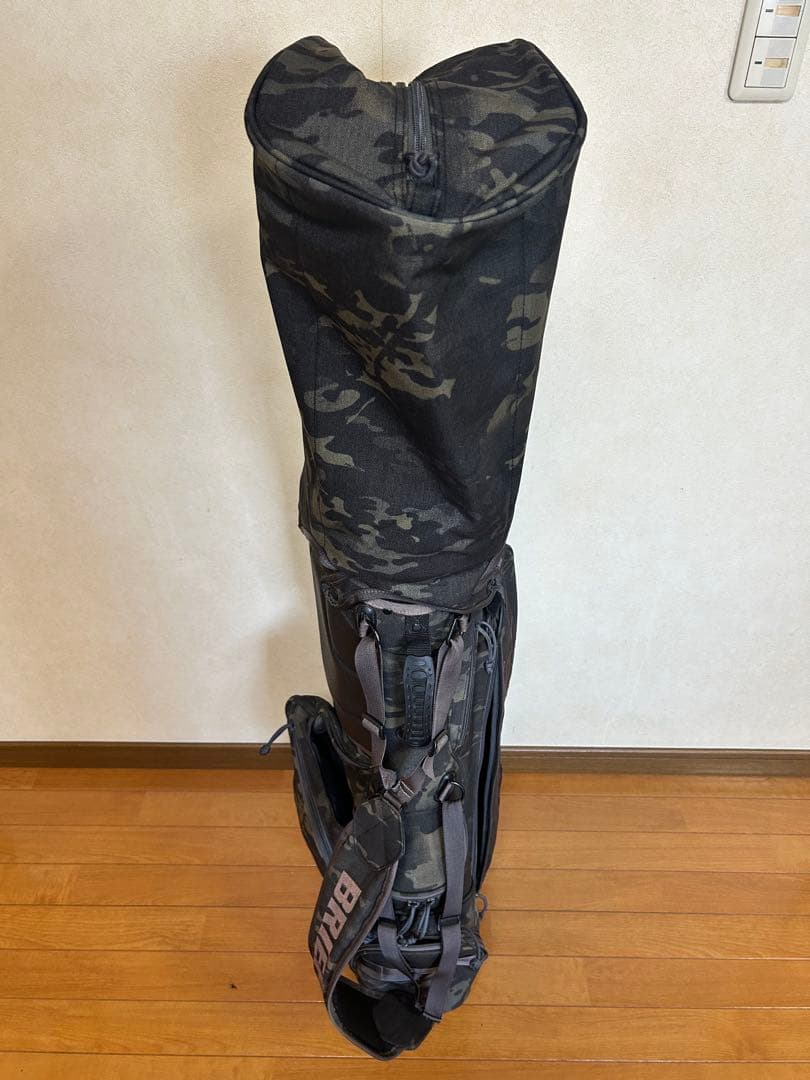 BRIEFING 迷彩柄 キャディバッグ