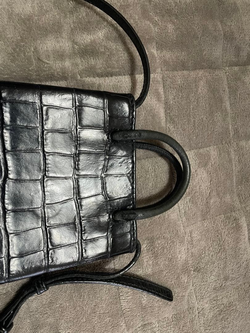 BALENCIAGA クロコ柄ショルダーバッグ‼︎使用感あり(>_<)
