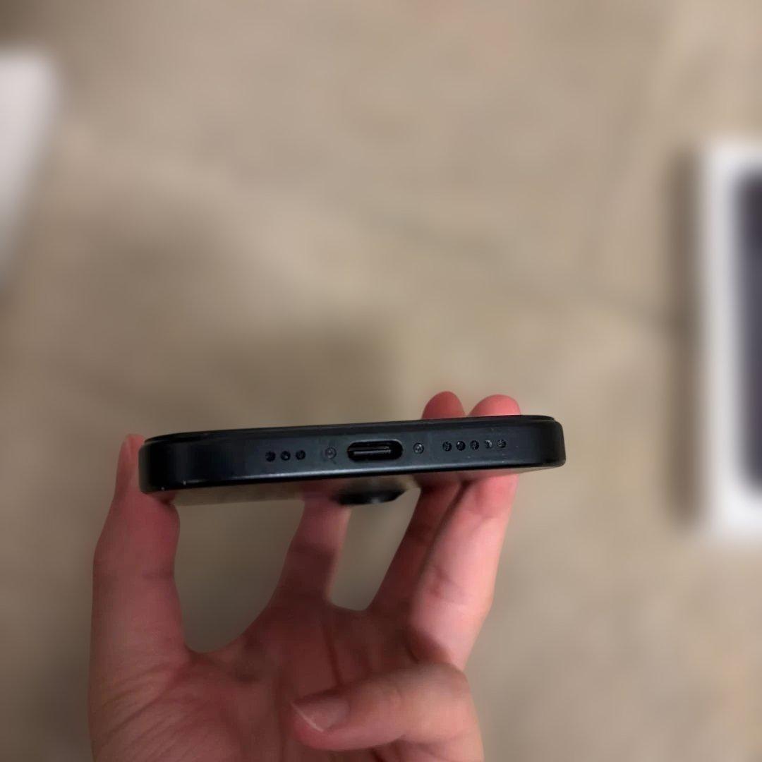 iPhone16 128GB SIMフリー版　ジャンク品