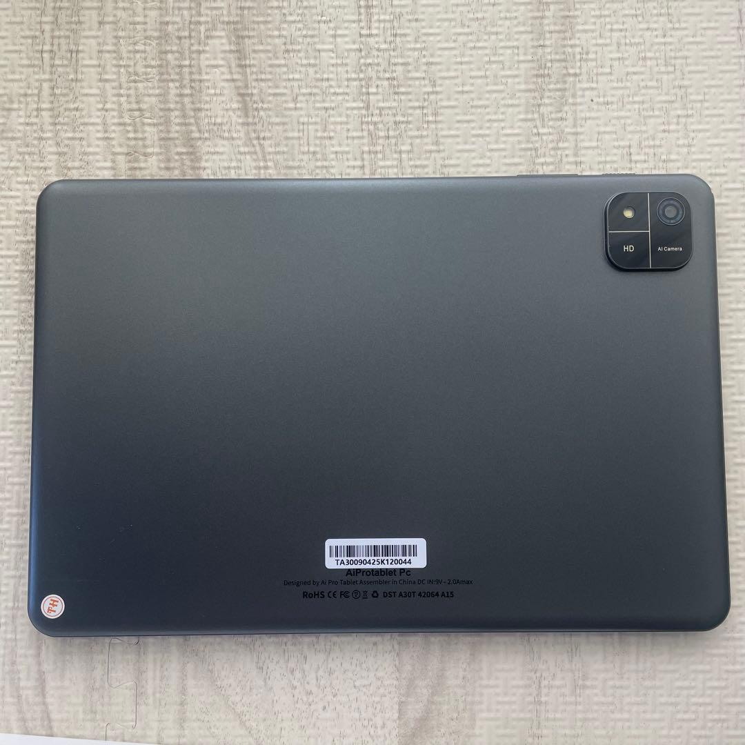 タブレット❤️Android 16 10.1インチ Wi-Fiモデル 付属品付き