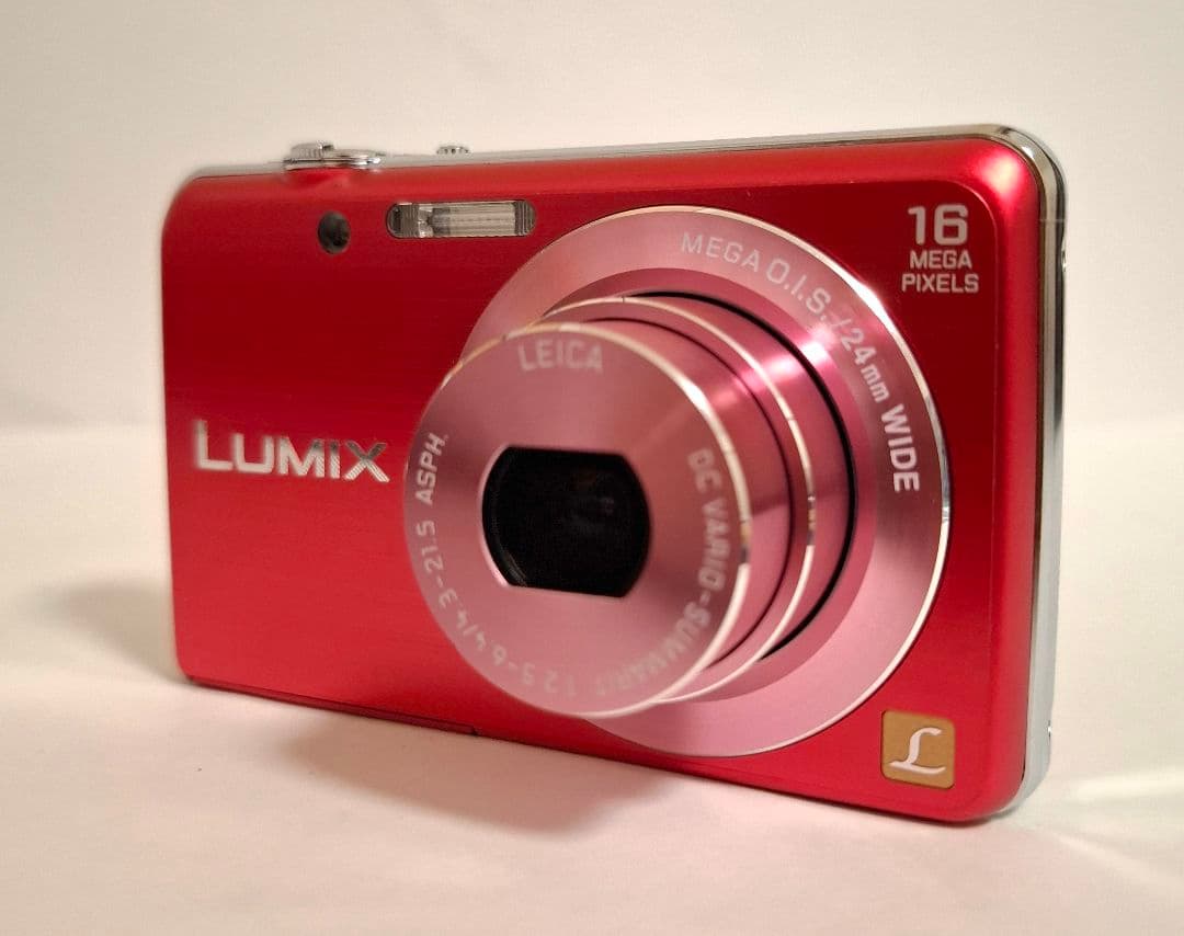 [美品]パナソニック Panasonic LUMIX DMC-FH8 コンデジ