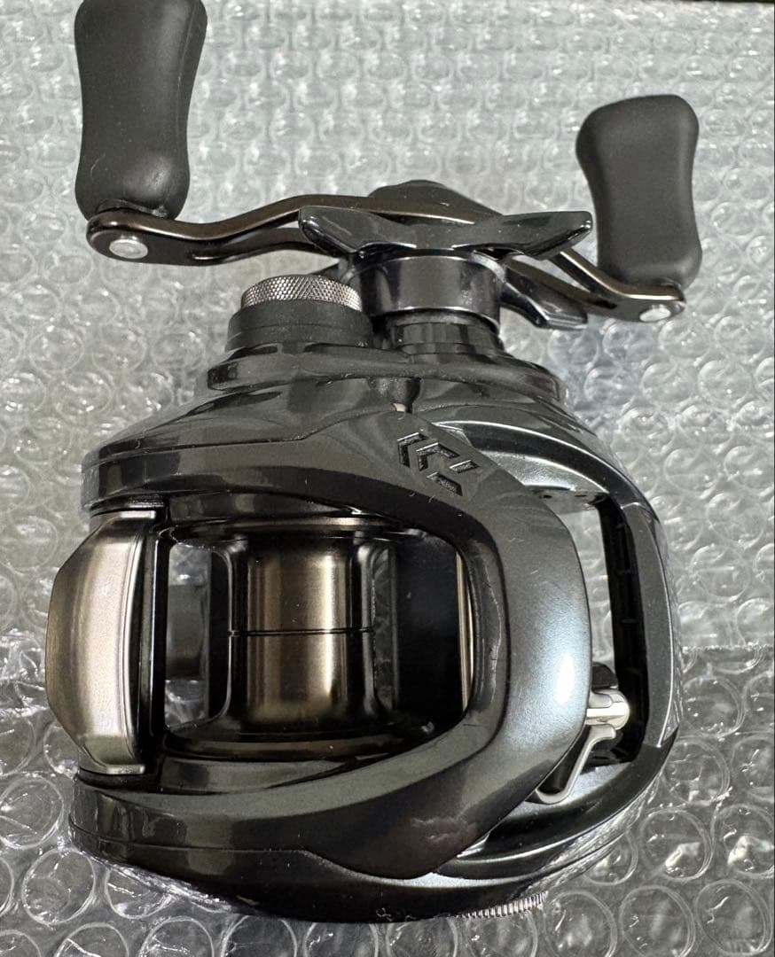 ほぼ未使用 ダイワ タトゥーラsv tw 8.1 xh