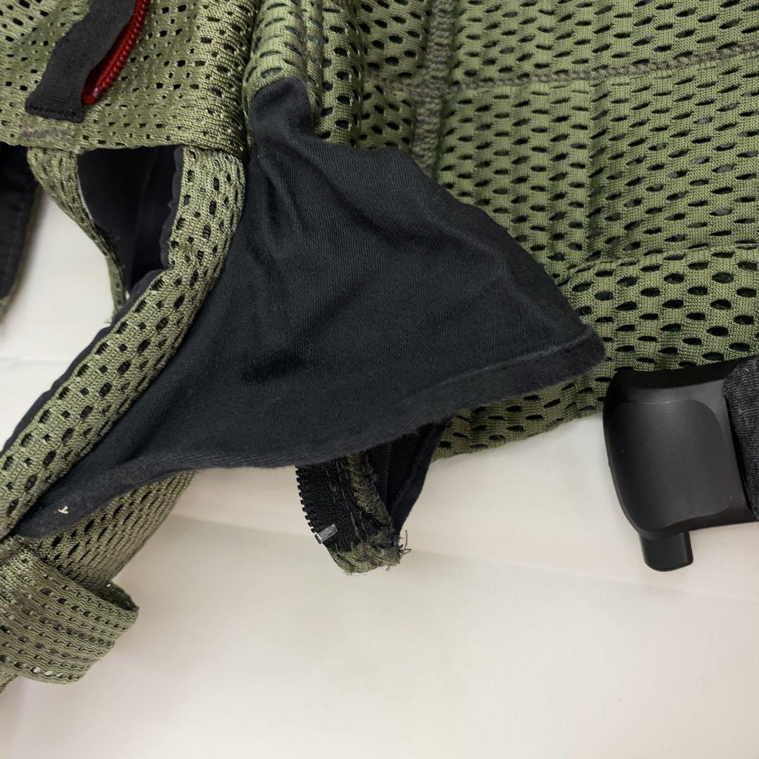 ベビービョルン　ハーモニー　抱っこ紐　ダークグリーン　カーキ