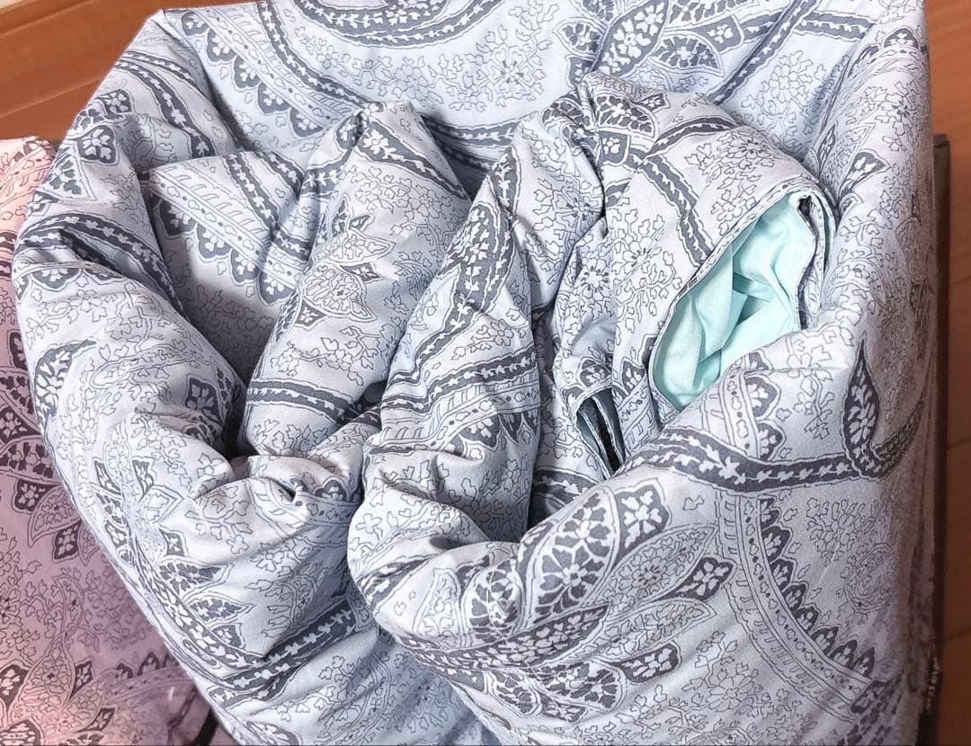 洗える 羽毛肌掛けふとん　イヴ・サンローラン　ピンク・ブルー　2枚セット