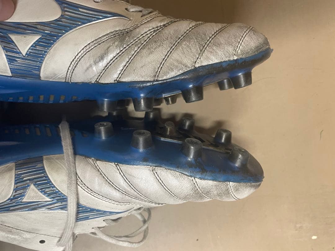 2点セット！　Mizuno サッカーシューズ スパイク モレリアネオ4 限定色