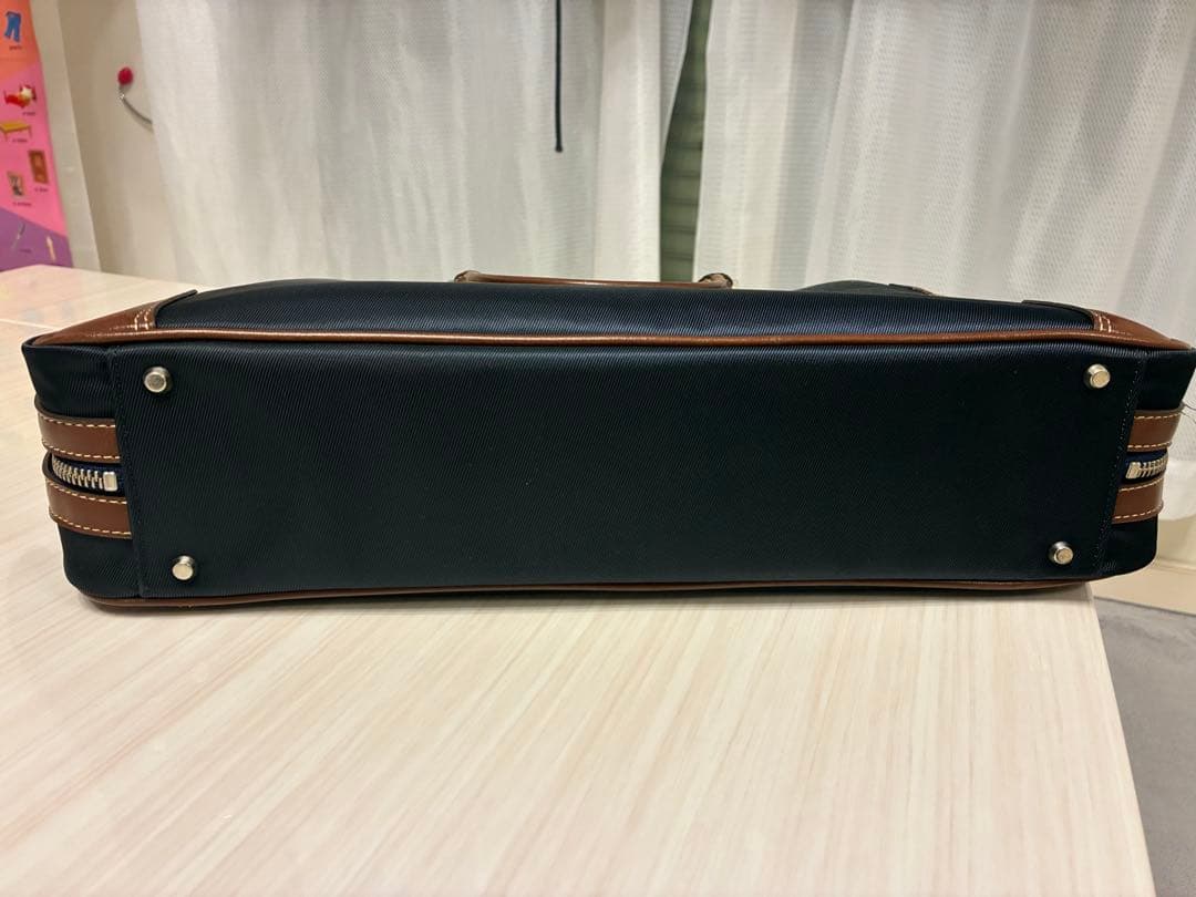 TAKEO KIKUCHI ネイビー ビジネスバッグ