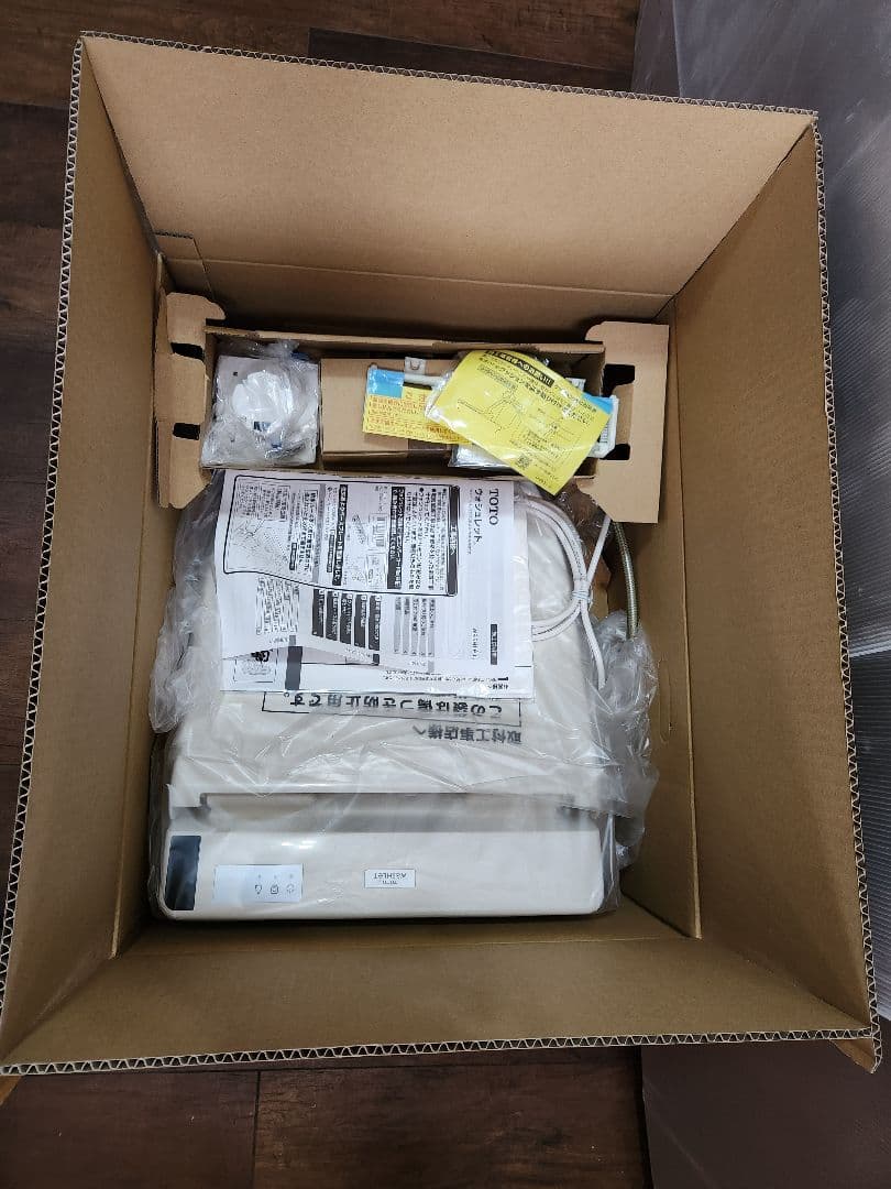ウォシュレット TCF5022R 未使用開封のみ