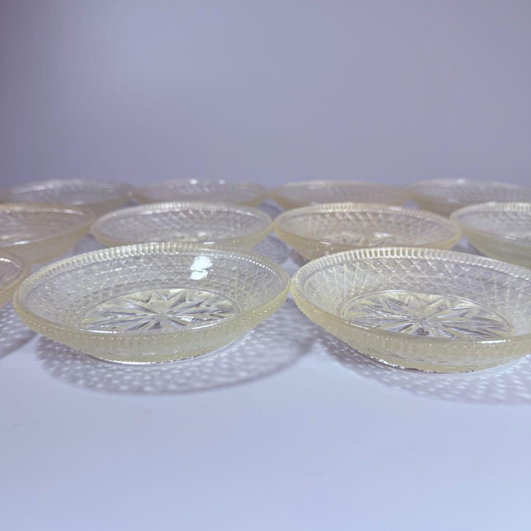 アンティークガラス　ギアマン　ウランガラス　共箱有り　12客　小皿　旧家所蔵品