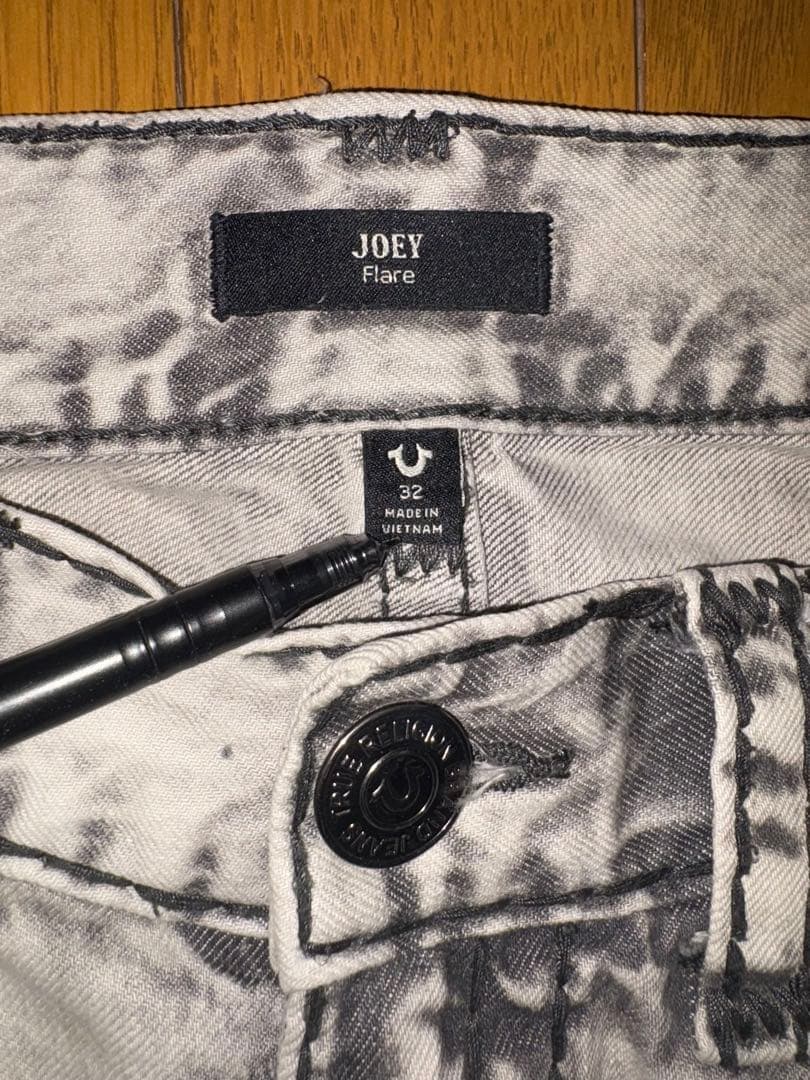 TRUE RELIGION フレアパンツ JOEY 32