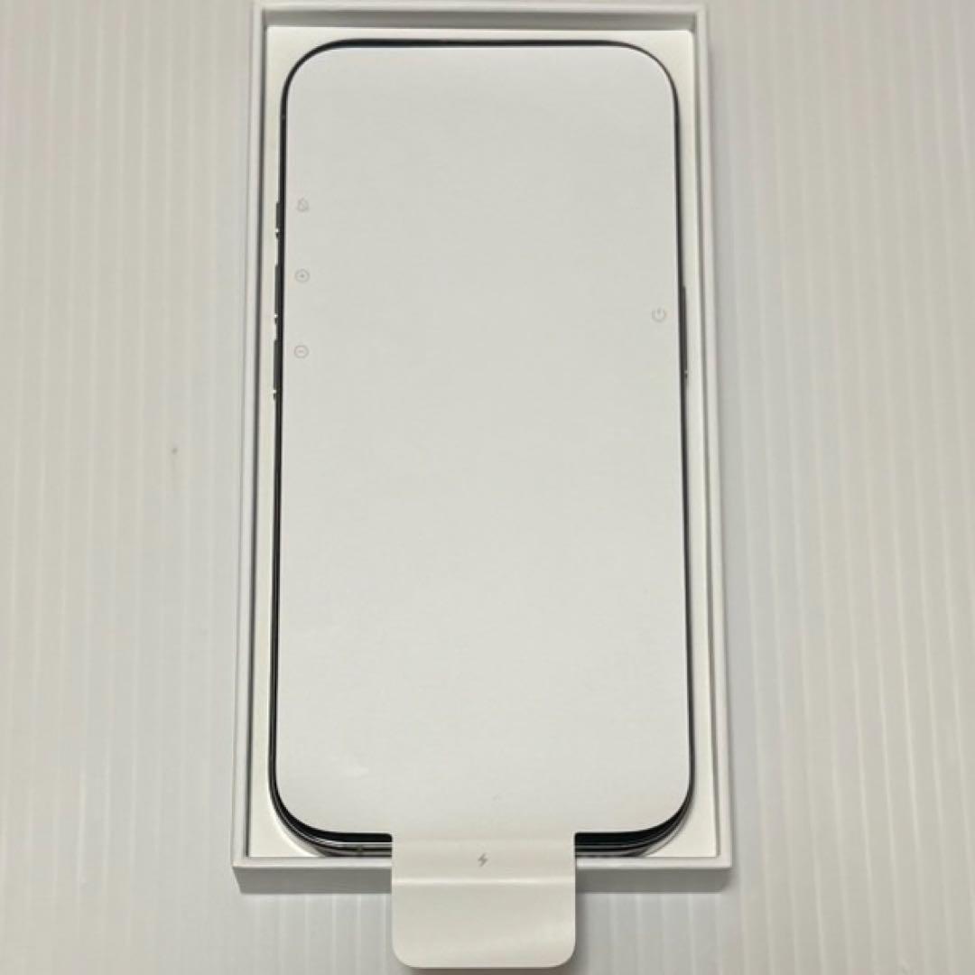 ほぼ新品バッテリー100% iPhone16Pro 256GB SIMフリー本体