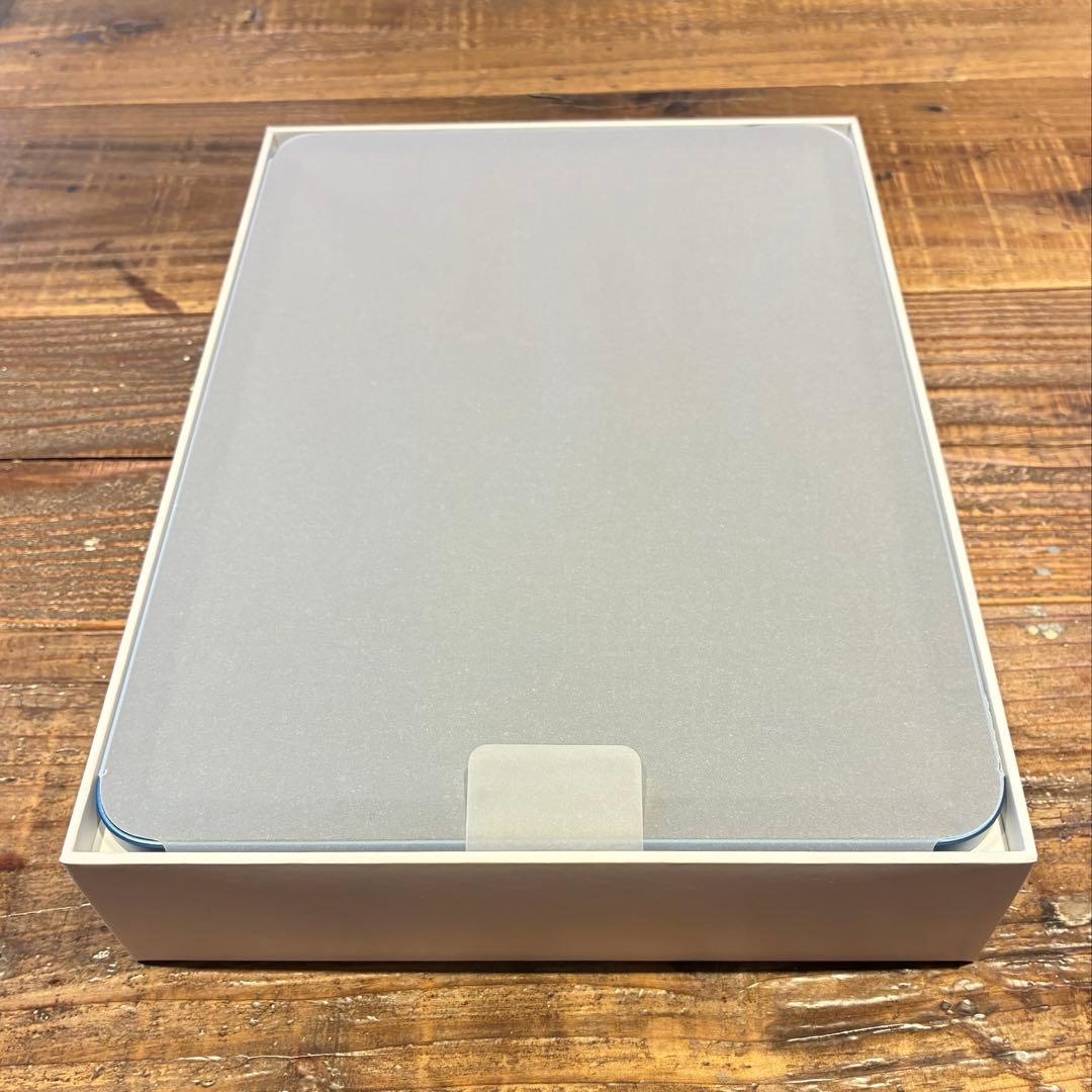 iPad 10.9インチ 第10世代[64GB] Wi-Fiモデル ブルー