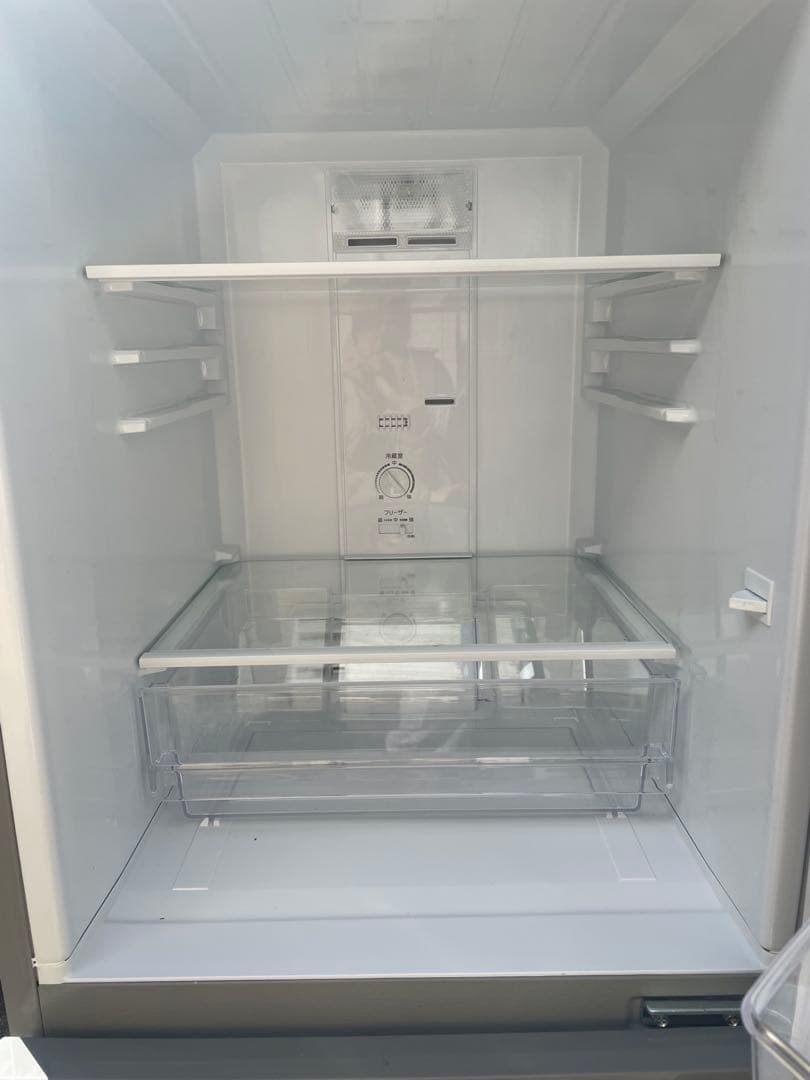 送料込み✨美品✨【2022年製】アクア冷蔵庫　126リットル