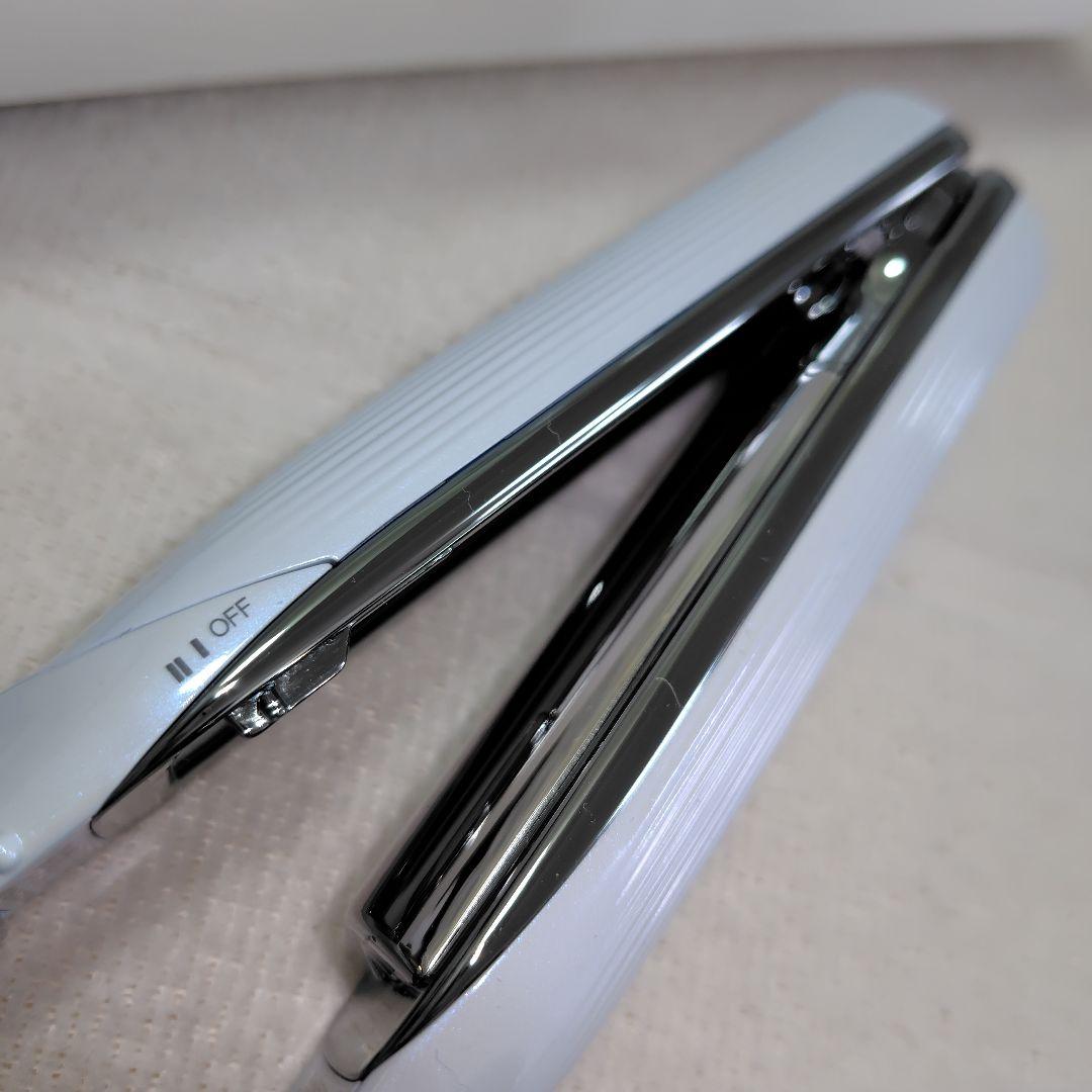 未使用 美品 ReFa リファフィンガーアイロンST ホワイト ヘアアイロン