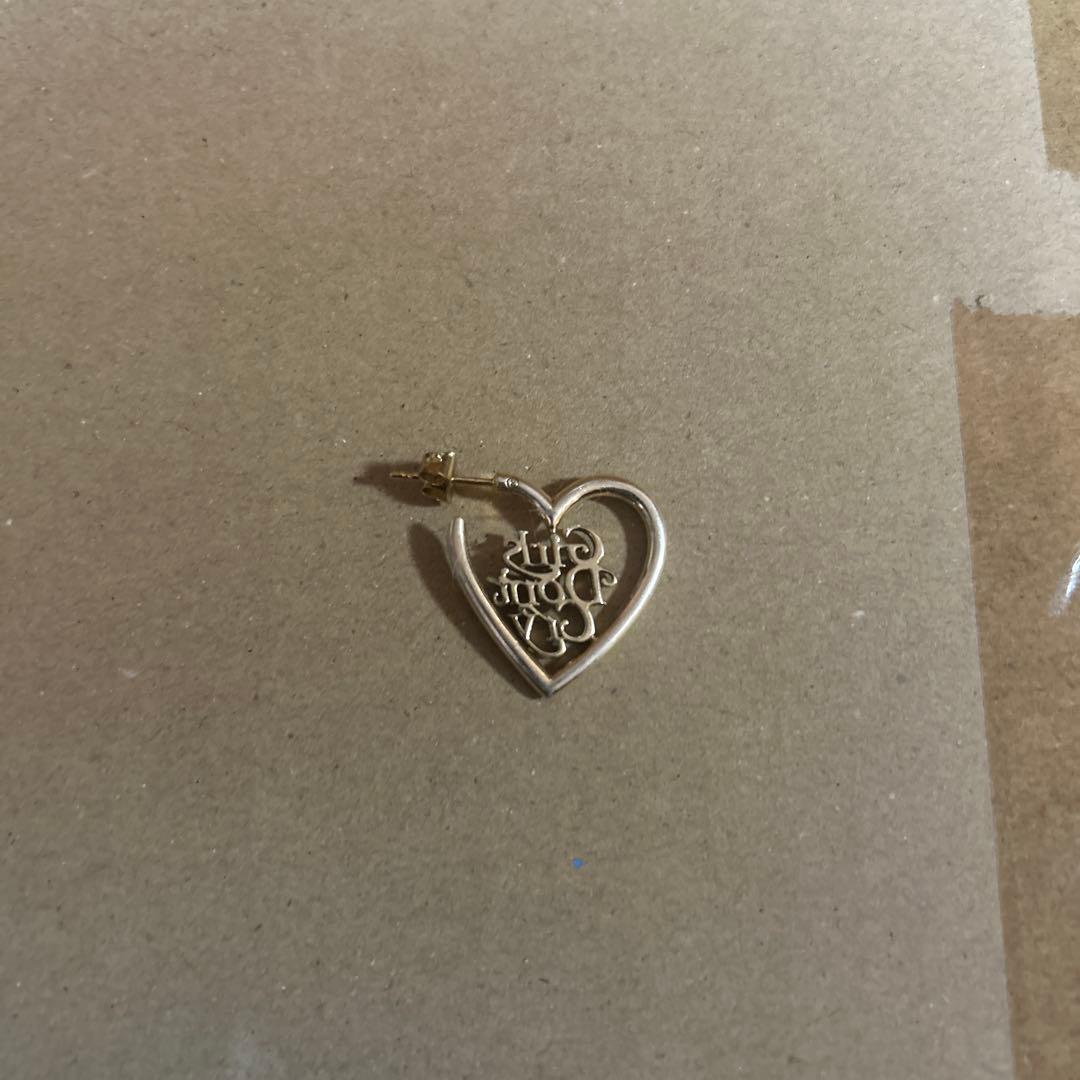 CAREERING×Girls don’t cry片耳ピアス