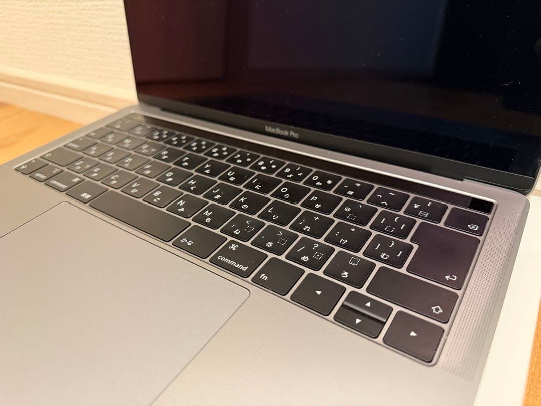 【極美品】Apple MacBook Pro 13-inch MUHP2J/A