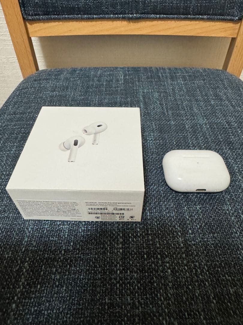 Apple AirPods Pro MLWK3JA 第二世代USB-Cモデル