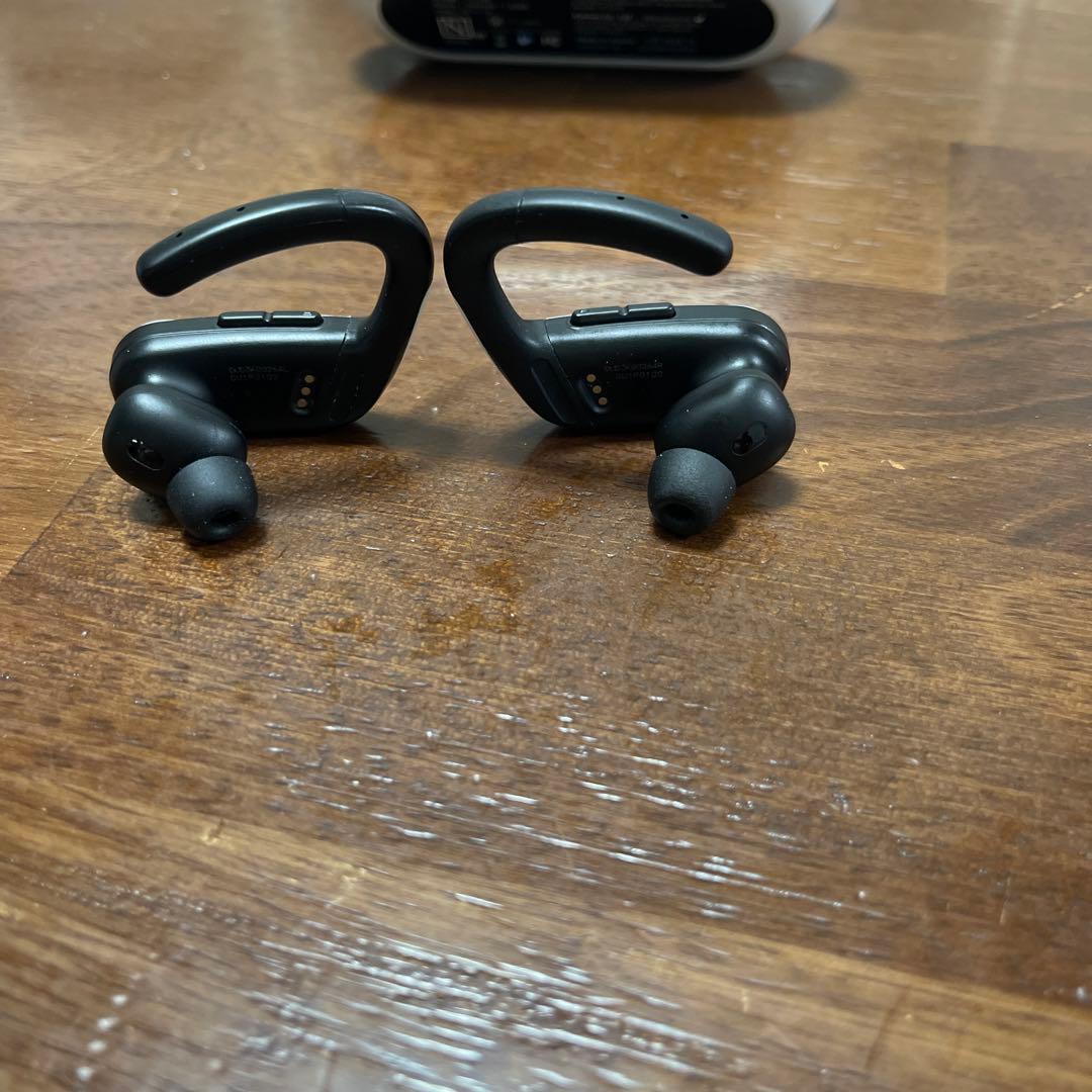 オ*ン様 Olive Max ワイヤレスイヤホン 充電ケース付き