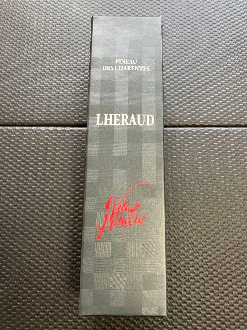 Lhéraud（レロー）ピノー・デ・シャラント ヴュー・ピノー 15年