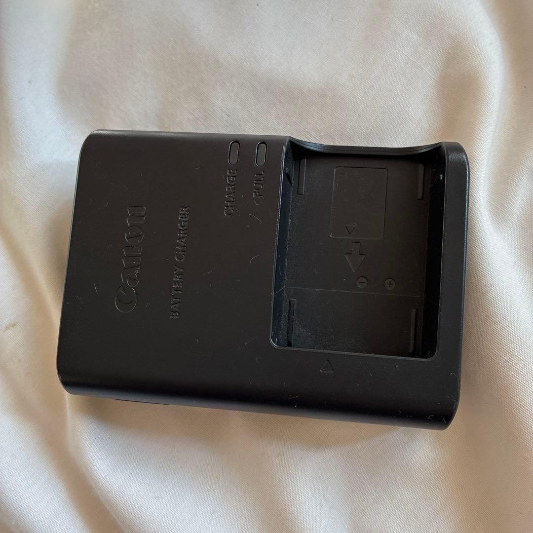 Takayama 　ミラーレス一眼カメラ EOS Kiss M