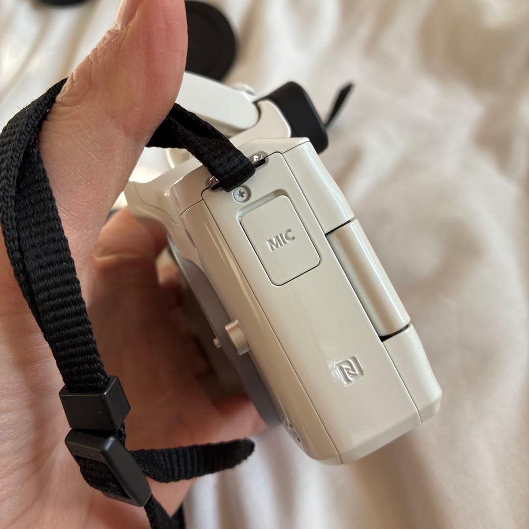 Takayama 　ミラーレス一眼カメラ EOS Kiss M