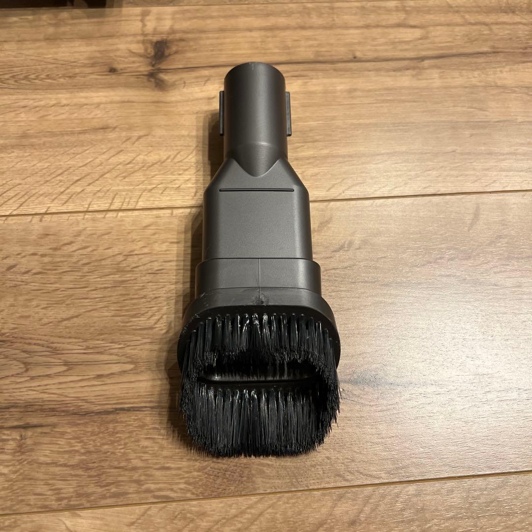 【美品】dyson V8 fluffy extra ダイソン