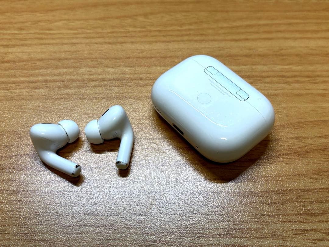 美品】AirPods Pro 第2世代 (Lightning) 付属品未使用