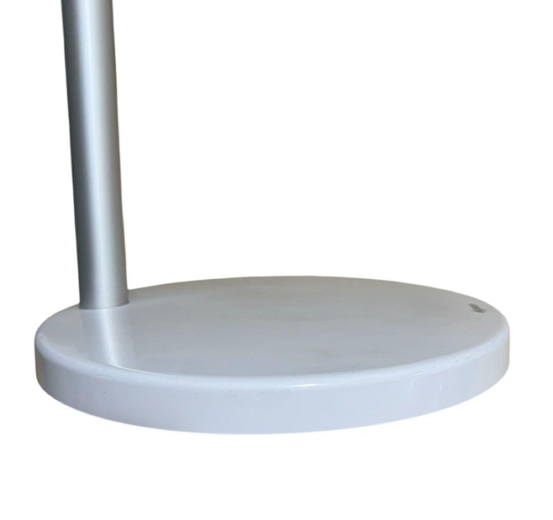 SV18 充電ドッグとツールクリップDyson